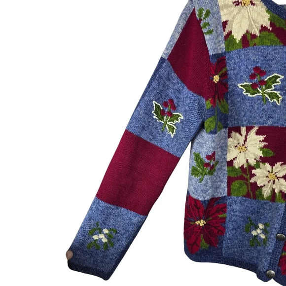 Northern Isles Vintage Christmas Holiday Poinsettia Patchwork Cardigan Size M - Picture 4 of 11